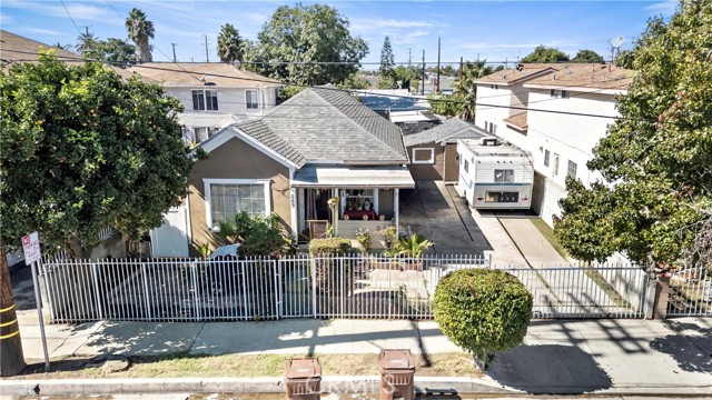 Detail Gallery Image 6 of 24 For 309 N Willowbrook Ave, Compton,  CA 90220 - 2 Beds | 1 Baths