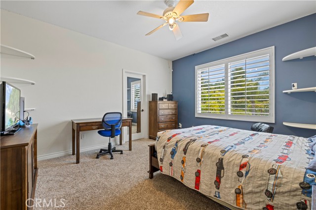 Detail Gallery Image 34 of 66 For 22020 Gold Canyon, Saugus,  CA 91390 - 5 Beds | 3/1 Baths