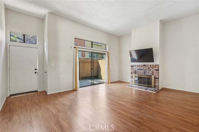 Detail Gallery Image 5 of 47 For 334 W 220th St, Carson,  CA 90745 - 3 Beds | 2/1 Baths