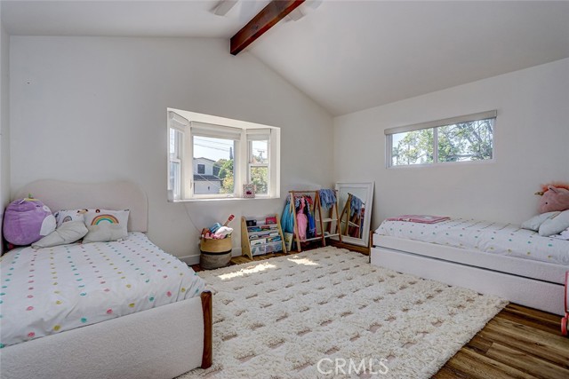 2607 Maple Avenue, Manhattan Beach, California 90266, 5 Bedrooms Bedrooms, ,4 BathroomsBathrooms,Residential,Sold,Maple,SB25178623