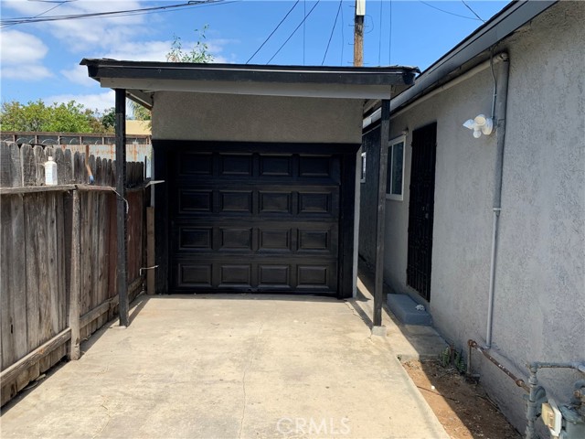 1255 Velasco, Los Angeles CA: https://media.crmls.org/medias/7068dd57-bab4-4d3c-948f-d828f724d400.jpg