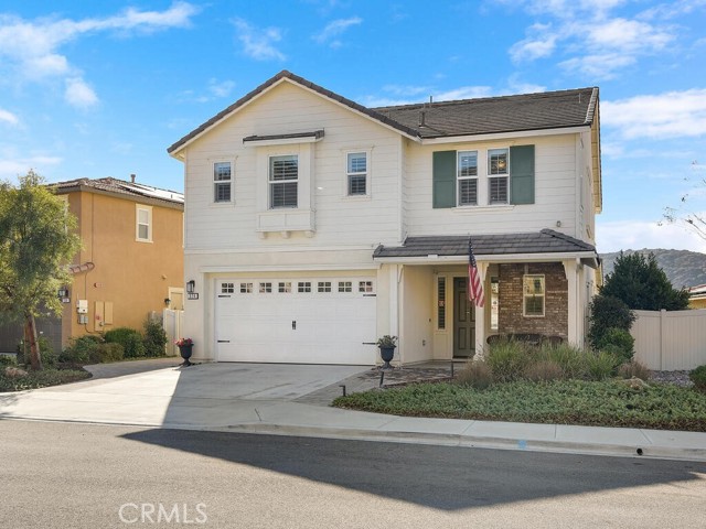 Detail Gallery Image 2 of 42 For 374 Ventasso Way, Fallbrook,  CA 92028 - 4 Beds | 3/1 Baths