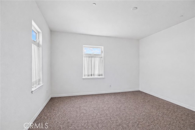 Detail Gallery Image 35 of 70 For 21972 Ocotillo Way, Apple Valley,  CA 92308 - 3 Beds | 2/1 Baths