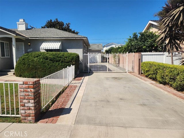 Detail Gallery Image 2 of 19 For 11171 Midway, Los Alamitos,  CA 90720 - 3 Beds | 2 Baths