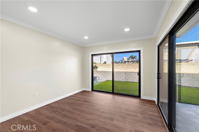 Detail Gallery Image 14 of 29 For 21662 Saluda Cir, Huntington Beach,  CA 92646 - 4 Beds | 3 Baths