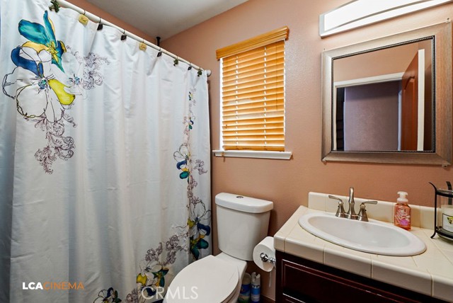 Detail Gallery Image 12 of 21 For 2209 Ruffino Ct., Delano,  CA 93215 - 4 Beds | 3 Baths