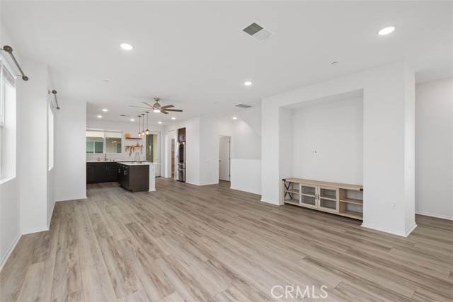 5284 Beachfront Cove, San Diego, California 92154, 4 Bedrooms Bedrooms, ,4 BathroomsBathrooms,Residential,For Sale,Beachfront Cove,SW24105683