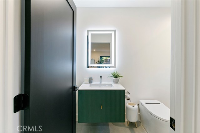 Detail Gallery Image 34 of 75 For 22269 Avenue San Luis, Woodland Hills,  CA 91364 - 5 Beds | 5/1 Baths