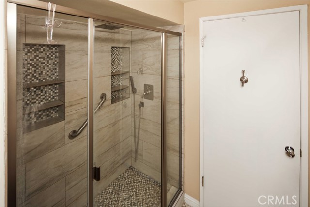 Detail Gallery Image 17 of 24 For 19221 Avenue of the Oaks a,  Newhall,  CA 91321 - 2 Beds | 1 Baths