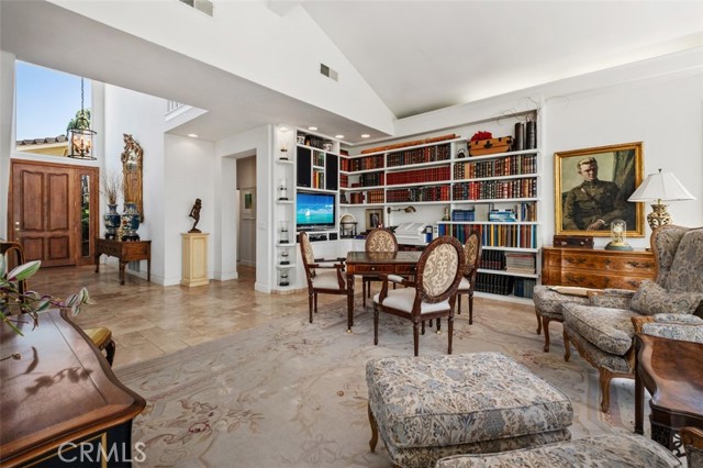 Detail Gallery Image 10 of 43 For 5 Rue Marseille, Newport Beach,  CA 92660 - 3 Beds | 2/1 Baths