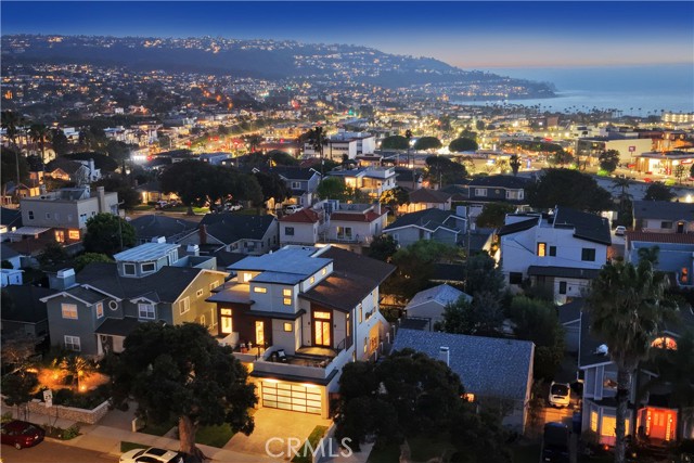 332 Avenue E, Redondo Beach, California 90277, 5 Bedrooms Bedrooms, ,6 BathroomsBathrooms,Residential,For Sale,Avenue E,SB26070979