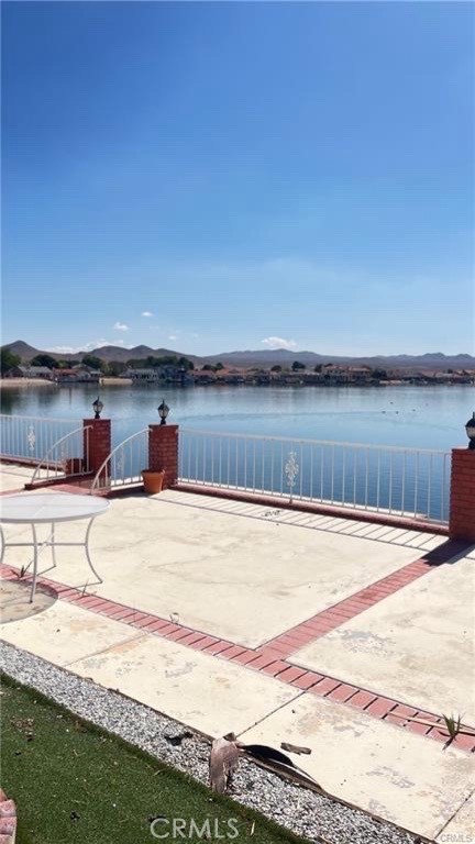 Detail Gallery Image 3 of 16 For 14515 Rivers Edge, Helendale,  CA 92342 - 2 Beds | 2 Baths