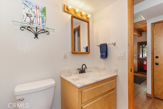 Detail Gallery Image 11 of 16 For 780 Marin Dr, Big Bear Lake,  CA 92315 - 2 Beds | 1/1 Baths