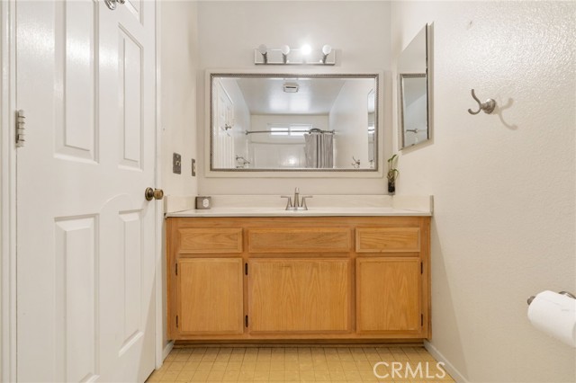 Detail Gallery Image 18 of 37 For 18250 Preston St, Hesperia,  CA 92345 - 3 Beds | 2 Baths