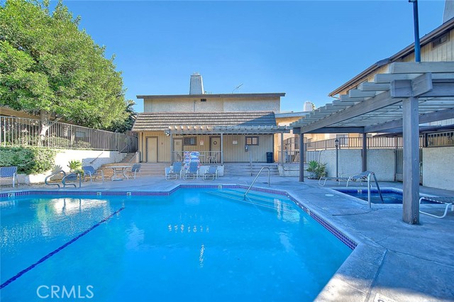 Detail Gallery Image 57 of 61 For 15051 Sherman Way #F,  Van Nuys,  CA 91405 - 2 Beds | 2 Baths