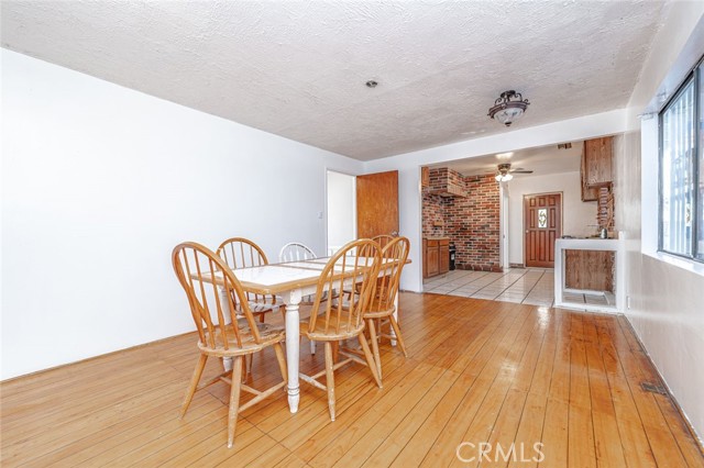 2677 Roseview Avenue, Los Angeles CA: https://media.crmls.org/medias/706df6b4-30ed-4189-ac3c-b30211320b2c.jpg