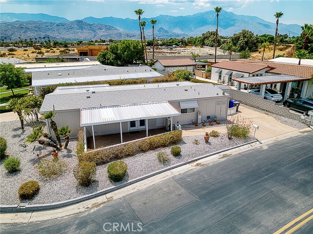 Detail Gallery Image 6 of 32 For 38445 Desert Greens Dr, Palm Desert,  CA 92260 - 2 Beds | 2 Baths