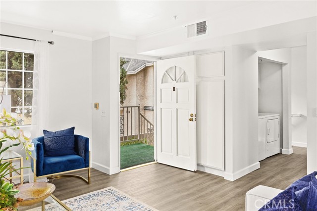 Detail Gallery Image 8 of 36 For 148 Diamond St #B,  Arcadia,  CA 91006 - 4 Beds | 2/1 Baths