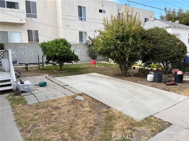3862 Prospect Avenue photo 6