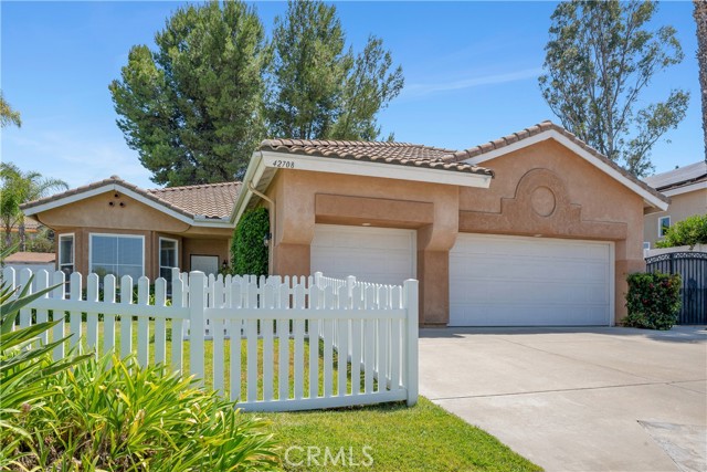 42708 Mountain Shadow Road, Murrieta CA: https://media.crmls.org/medias/706f703b-65a9-4240-a21a-7630c8ab23aa.jpg