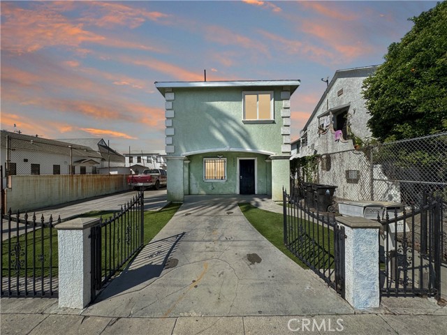 Front Image Thumbnail for CRMB26064051