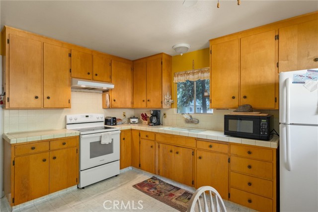 Detail Gallery Image 12 of 35 For 14693 Lafayette Cir, Magalia,  CA 95954 - 3 Beds | 2/1 Baths