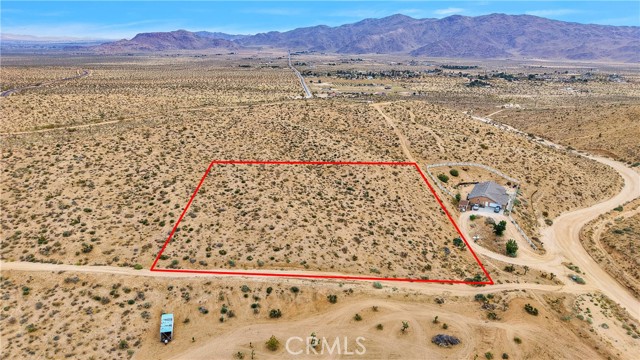 24575 Ocotillo Way, Apple Valley CA: https://media.crmls.org/medias/7071cd19-9ca9-4a36-a3a5-18a82b534404.jpg