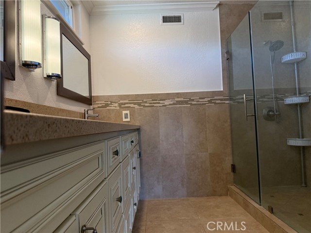 Detail Gallery Image 6 of 9 For 1349 Deeplawn Dr, Diamond Bar,  CA 91765 - 4 Beds | 3 Baths