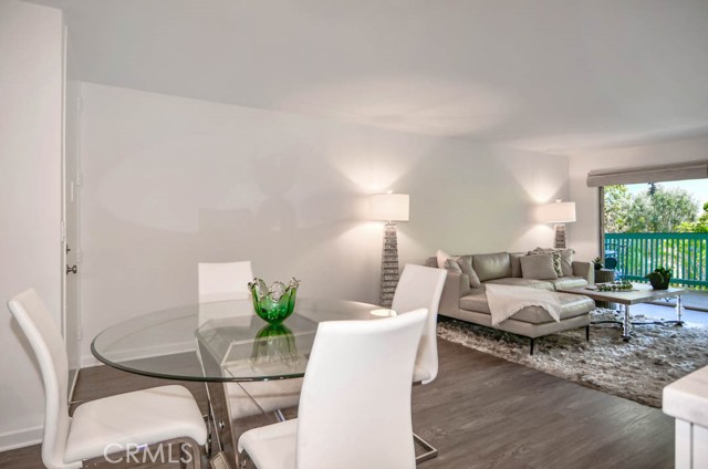 Detail Gallery Image 8 of 40 For 424 N Bellflower Bld #217,  Long Beach,  CA 90814 - 1 Beds | 1 Baths