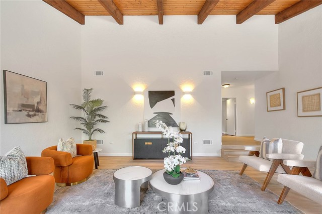 5221 Farago Avenue, Temple City CA: https://media.crmls.org/medias/70733782-1268-4d1d-bce0-dd0e59a74945.jpg