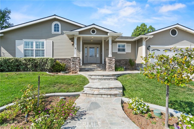1551 Rainbow Drive, North Tustin CA: https://media.crmls.org/medias/7073b25a-43fd-48aa-938e-c69529d955d3.jpg