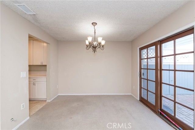 Detail Gallery Image 7 of 33 For 24121 High Knob #C,  Diamond Bar,  CA 91765 - 2 Beds | 2/1 Baths