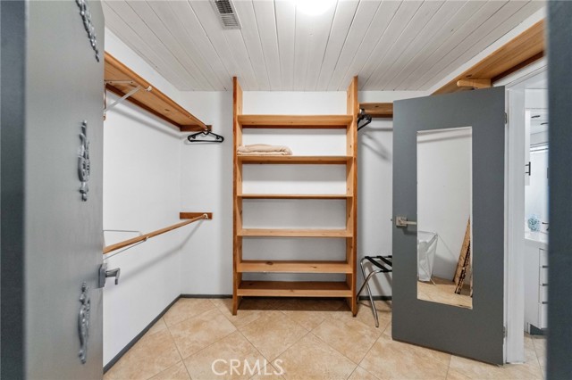 Image 58 of 66 For 2306 Acacia Rd E