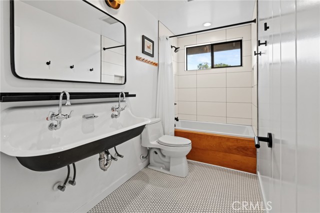 Detail Gallery Image 36 of 62 For 9120 Cleveland, Riverside,  CA 92503 - 5 Beds | 3/1 Baths