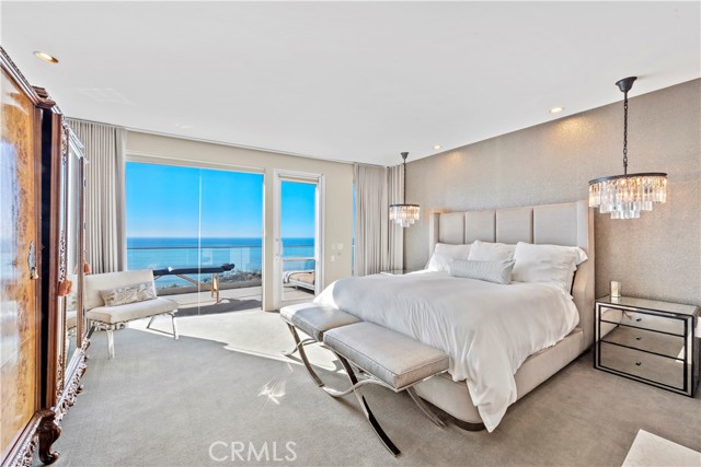 Detail Gallery Image 34 of 57 For 535 Dunnegan Dr, Laguna Beach,  CA 92651 - 4 Beds | 3/1 Baths