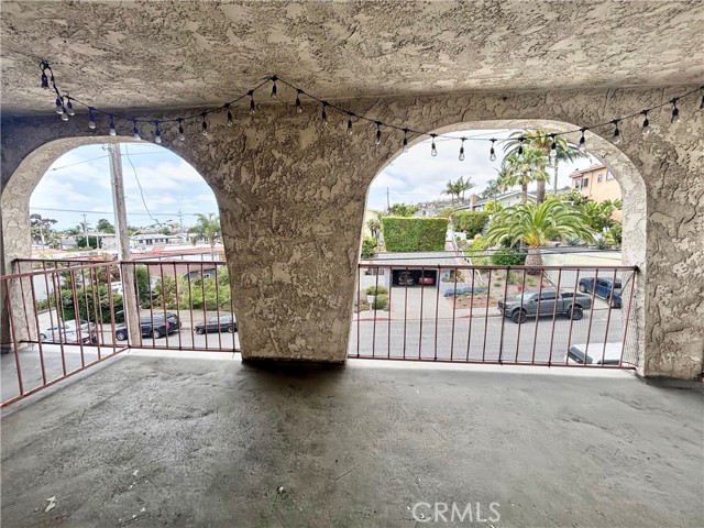 108 E AVENIDA SAN GABRIEL, San Clemente CA: https://media.crmls.org/medias/7076bf8f-6f38-48ec-8d7b-0b1fd21a6500.jpg