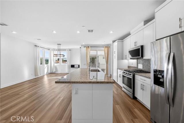 1615 W Bushell Street, Anaheim CA: https://media.crmls.org/medias/70772069-c794-42af-b85e-4360151b26cc.jpg