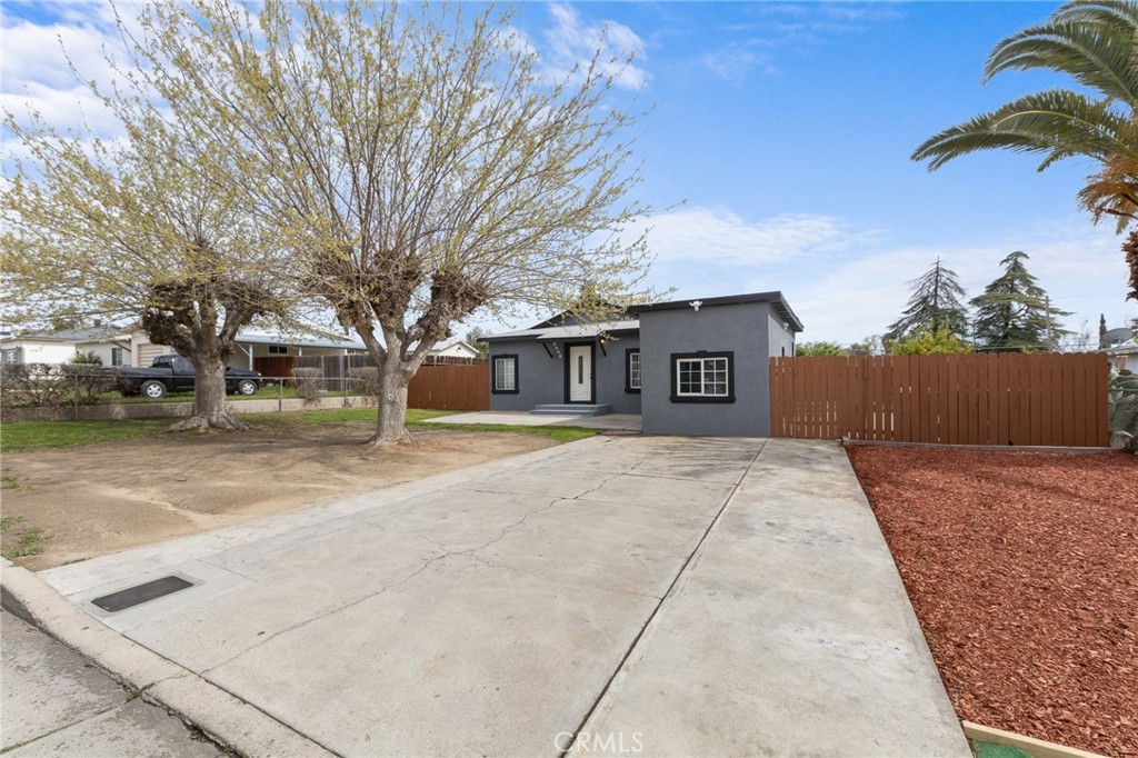 2935 Shelly Lane
