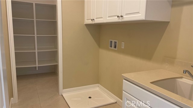 Detail Gallery Image 18 of 19 For 71 Honeyflower, Irvine,  CA 92620 - 5 Beds | 3/1 Baths