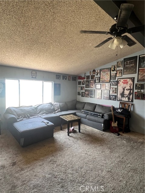 4080 Pedley Road, Jurupa Valley CA: https://media.crmls.org/medias/7078f773-c05c-4374-b61f-cc2e7f577c0e.jpg