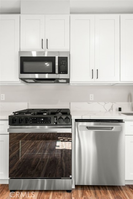 Detail Gallery Image 10 of 30 For 145 E 36th Pl #1/4,  Los Angeles,  CA 90011 - 2 Beds | 1 Baths