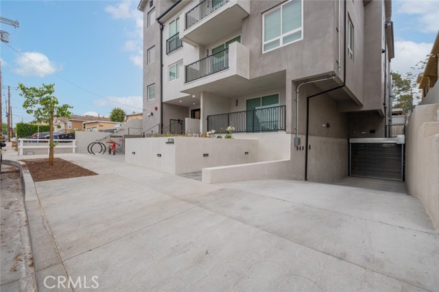 10218 Fernglen, Tujunga CA: https://media.crmls.org/medias/707995c1-55b6-4033-9b6a-8ff755ef55bd.jpg
