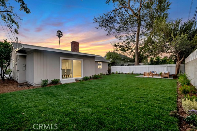 Detail Gallery Image 13 of 20 For 6456 Royer Ave, West Hills,  CA 91307 - 4 Beds | 2 Baths