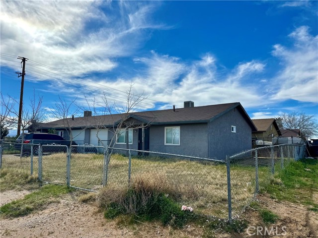 Detail Gallery Image 4 of 8 For 11006 Cortez Ave, Adelanto,  CA 92301 - 4 Beds | 2 Baths