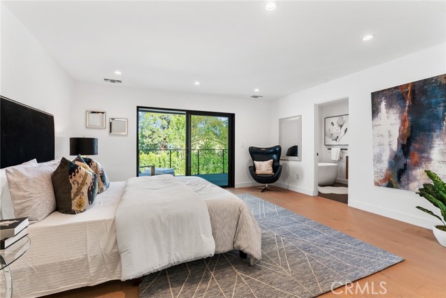 Detail Gallery Image 27 of 57 For 5630 Blanco Ave, Woodland Hills,  CA 91367 - 4 Beds | 4/1 Baths