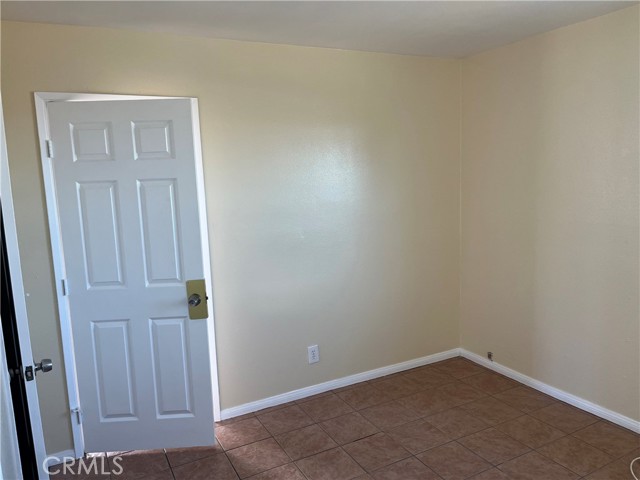 Detail Gallery Image 9 of 9 For 1451 Riverside Dr, Barstow,  CA 92311 - 3 Beds | 1 Baths