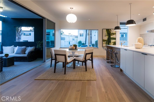 1150 Rowell Avenue, Manhattan Beach, California 90266, 3 Bedrooms Bedrooms, ,2 BathroomsBathrooms,Residential,Sold,Rowell,SB17002939