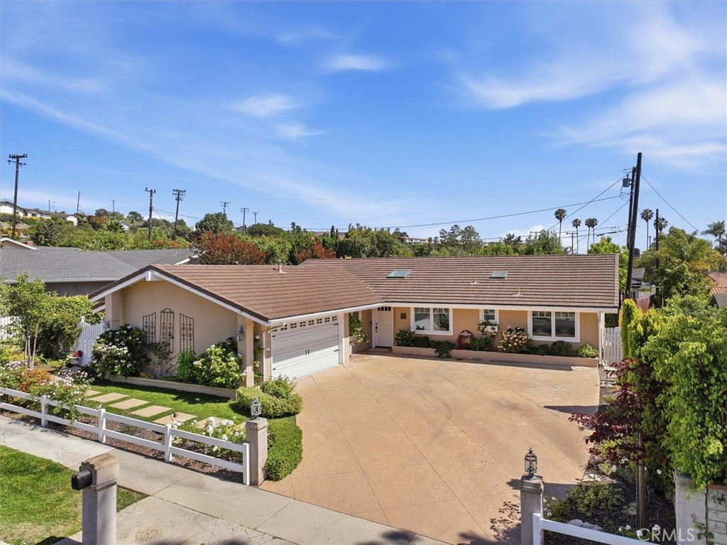 6520 Monero Drive