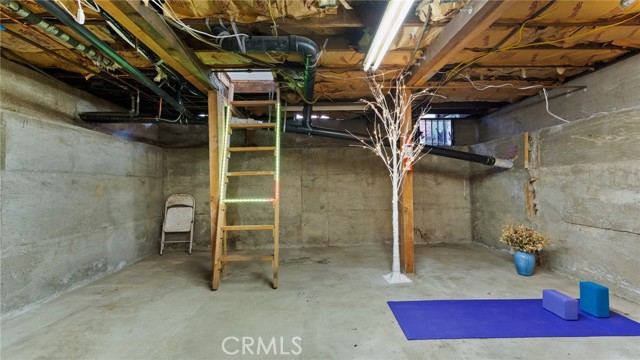 Detail Gallery Image 32 of 60 For 1012 Lord St, Los Angeles,  CA 90033 - 5 Beds | 2/1 Baths