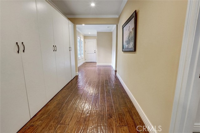 Detail Gallery Image 58 of 65 For 4751 Topeka Dr, Tarzana,  CA 91356 - 5 Beds | 6 Baths